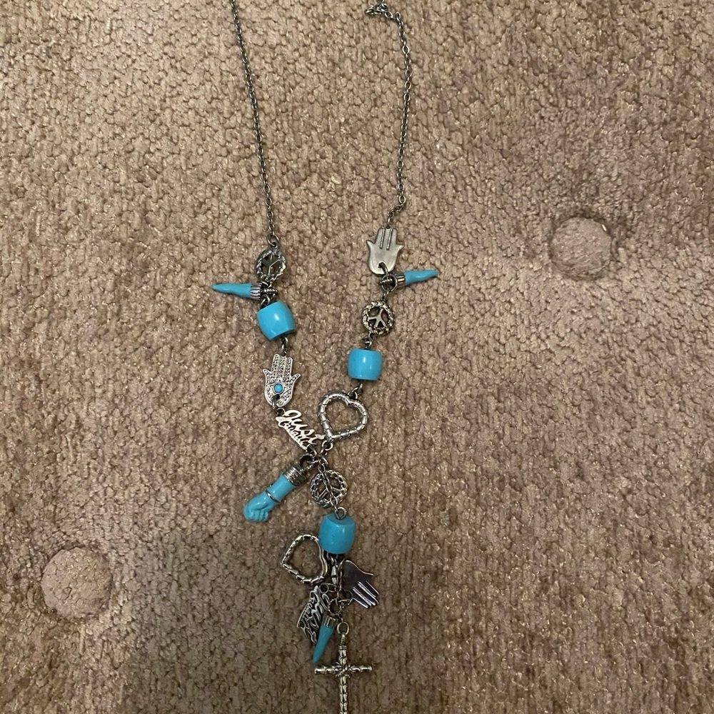 Beautiful - Picture 2 of 4